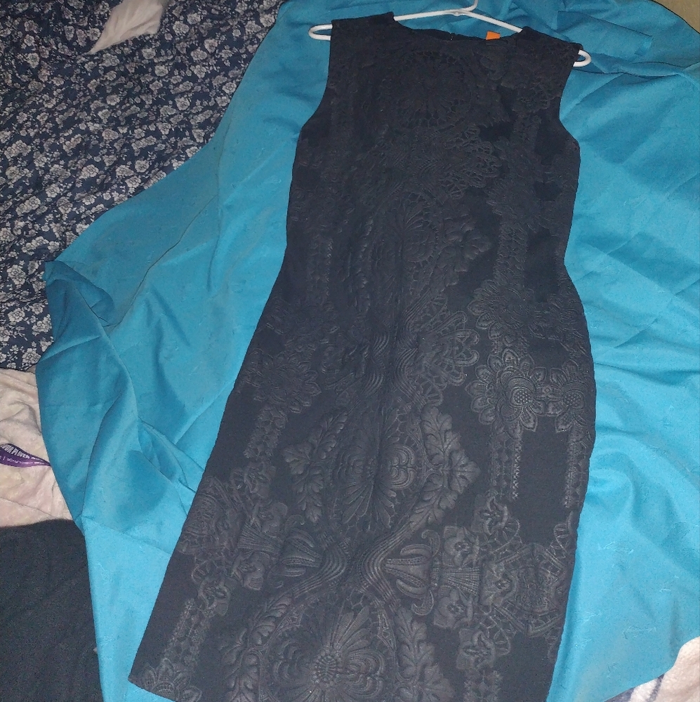 Joe fresh elegant dress with elaborate beautiful details...size 8